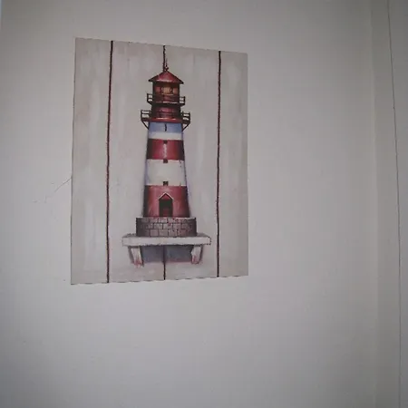 Διαμέρισμα Doppelhaushaelfte Am Leuchtturm 1 A *